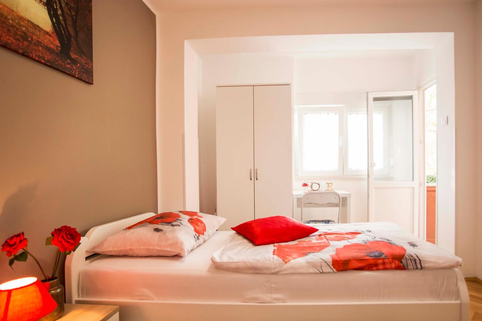 Apartman Barbara ロヴィニ エクステリア 写真
